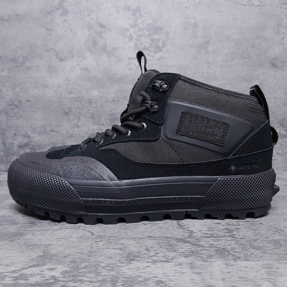 VANS Half Cab Gore-Tex MTE-3 Mid Sneaker Shoes Mens 8‎ Womens 9.5 Black